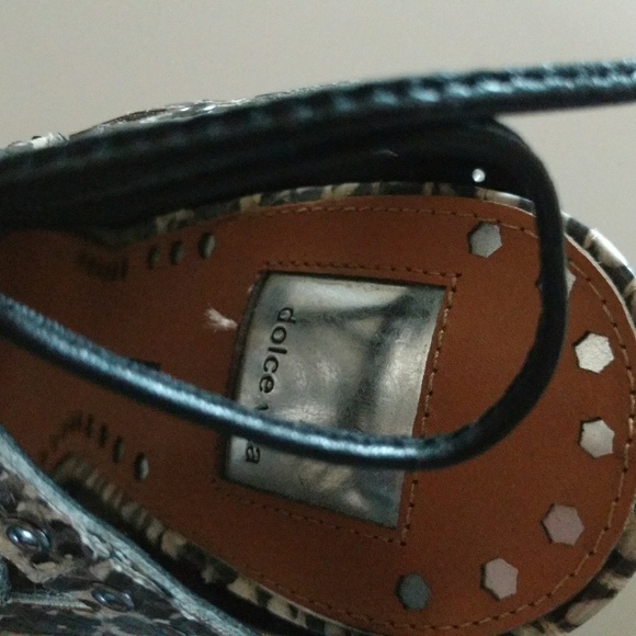 Dolce Vita snake print heels - Picture 2 of 6